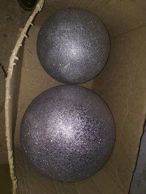 Display balls used, pack of 3, polystyrene with silver glitter