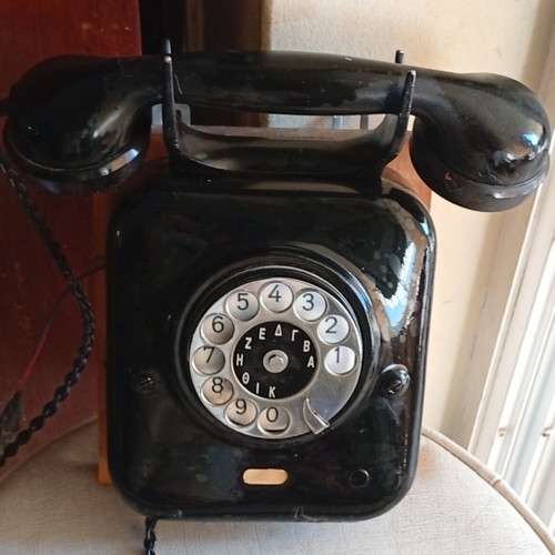 Siemens W28 Classic Rotary Wall Telephone new, bakelite