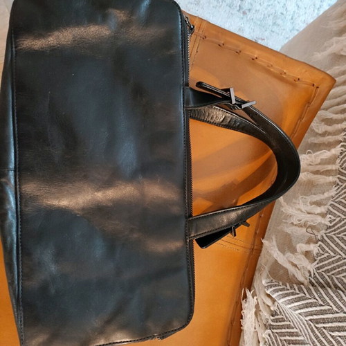 Hugo Boss Unisex Vintage Patent Leather Handbag Like New, Black