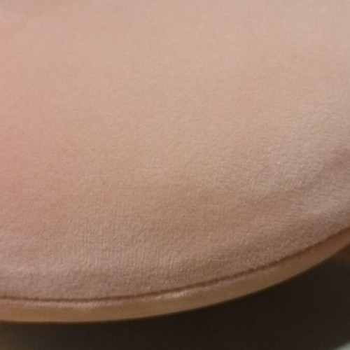 Travel pillows like new, set of 2 with memory foam and washable covers