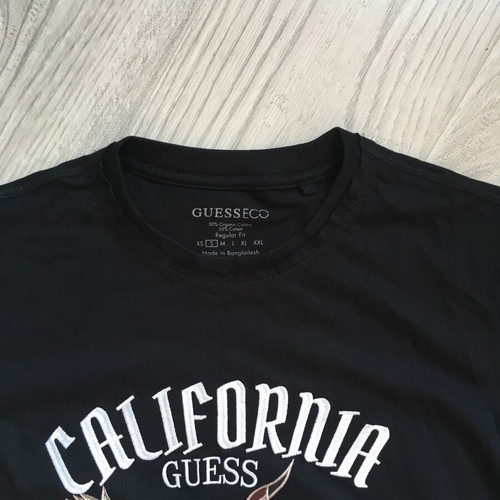 Guess Jeans Heron Regular Fit T-shirt size S like new, black