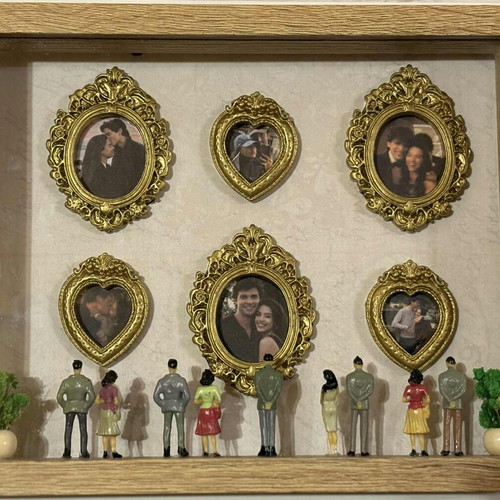 Mini Museum With Your Photos New