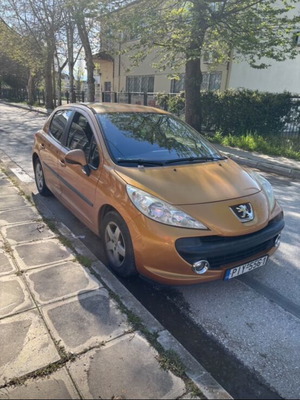 Peugeot 207 - 2009