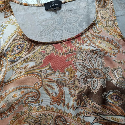 Monari sleeveless blouse new, beige multicolor, sizes M-L
