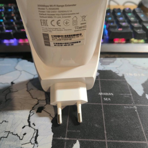 Wifi extender like new