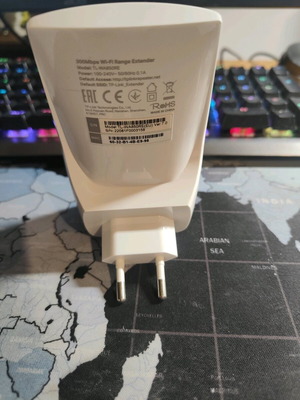 Wifi extender like new