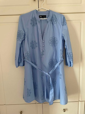 Φόρεμα Zara καινούργιο, μέγεθος S, τιρκουάζ