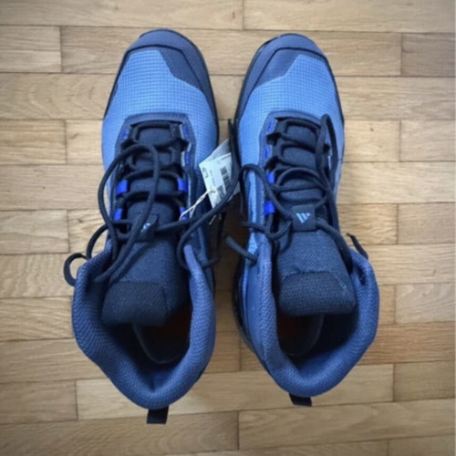 Adidas Terrex Eastrail Rain.Dry 2.0 men's shoes size 42.5