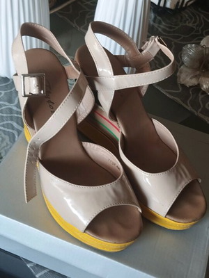 Platform shoes used with 12cm heel, size 38, beige multicolor