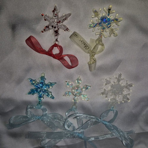 Snowflake ornament new with transparent iridescent glitter from liquid glass