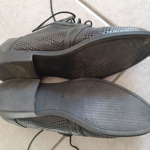 Tamaris women's moccasins size 38 used, black leather