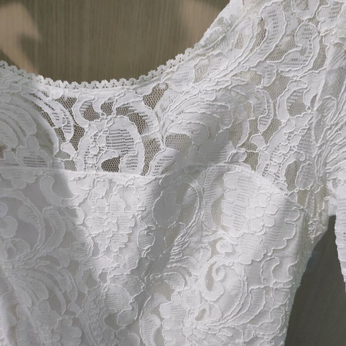 White lace short dress medium like new with belt bow