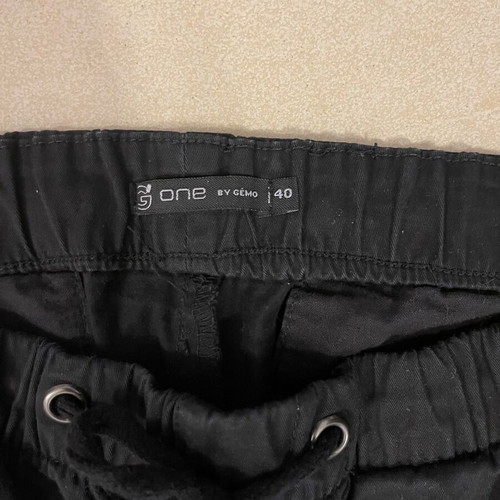 Men's pants size 40 like new, black