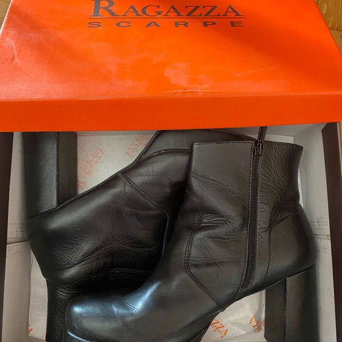 Leather high-heeled boots used, size 41, genuine leather