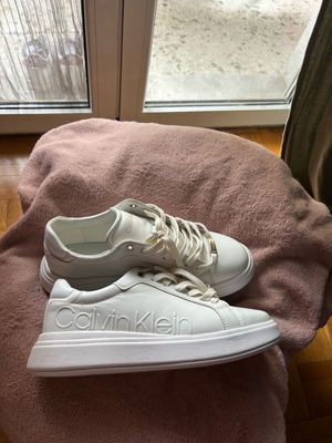 Sneakers Calvin Klein γυναικείο σαν καινούργιο, μέγεθος 40, άσπρο