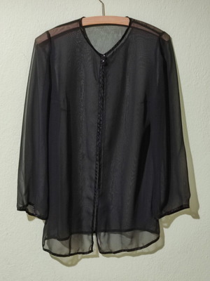 Women's tulle jacket like new, black