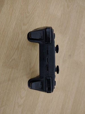 Genesis PV59 wireless rechargeable game controller