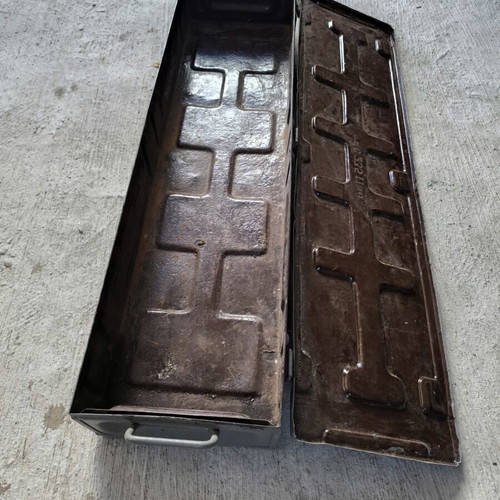 Wehrmacht German artillery ammo box 1945 used, 117 cm