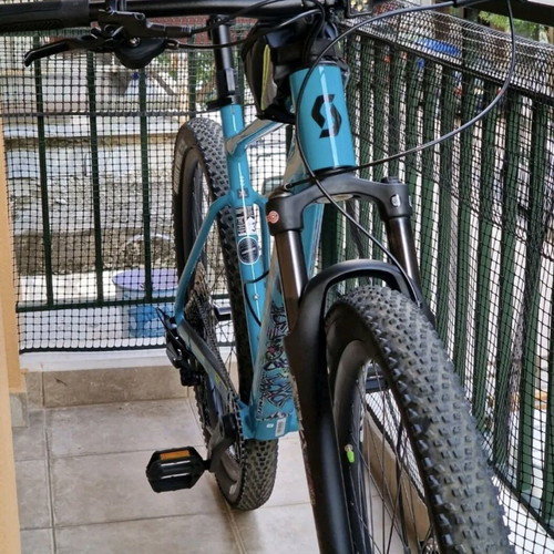 Scott Scale 980 mountain bike like new, Shimano 12-speed, Suntour suspension