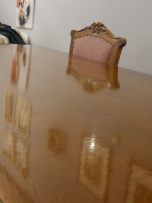 Ξύλινη τραπεζαρία σκαλιστή με επέκταση και 6 καρέκλες μεταχειρισμένη