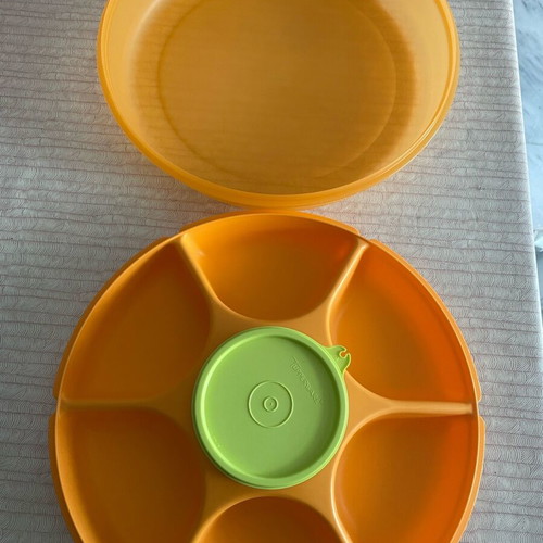Tupperware pic nic orange new