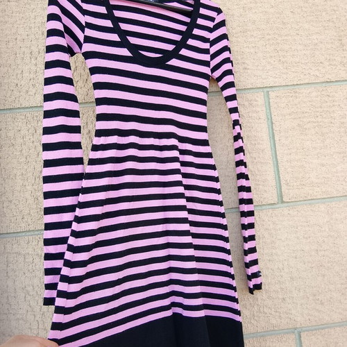Denny Rose long-sleeve dress, black and pink, size XS-S