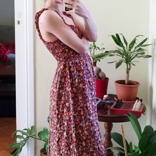 Floral maxi dress like new, one size, red and yellow