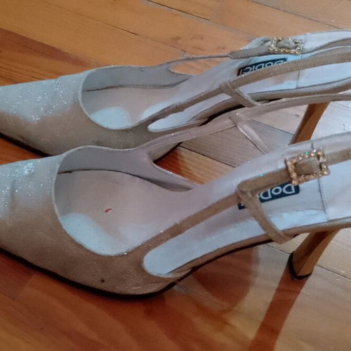 DoDiCi grey silver slingback shoes like new, size 40