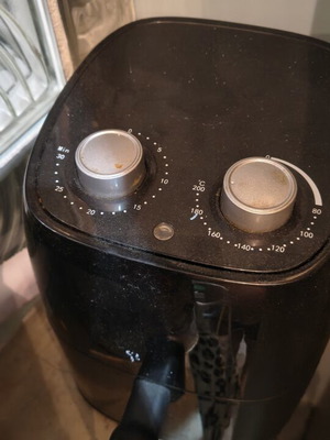 Air Fryer Izzi used, 4 liters