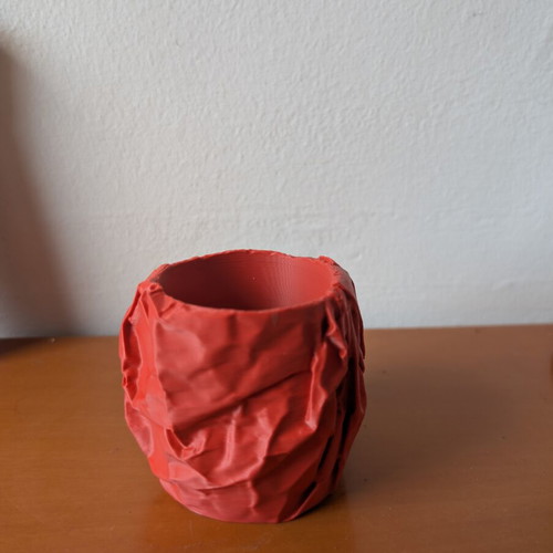 3D Printed Crumpled Paper Shaped Flower Pot 6cm like new