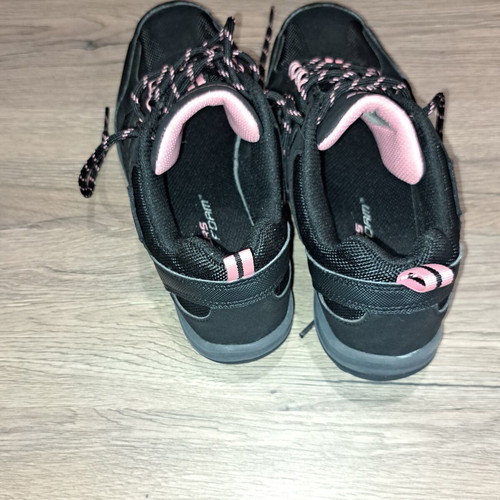 Skechers women's black sports shoes new