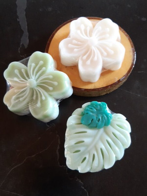 Handmade vegan soap with lavender and tea tree like new