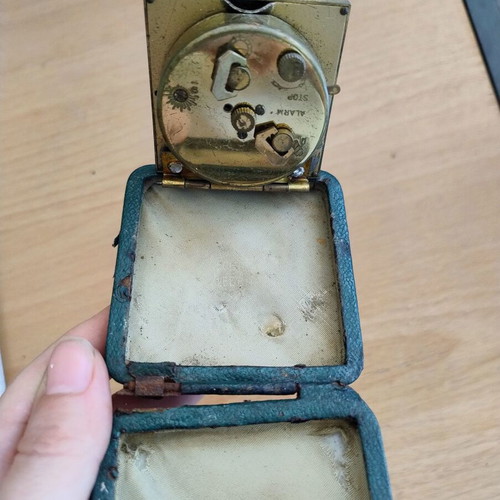 Europa vintage mechanical travel clock 7 Jewels used, green leather case