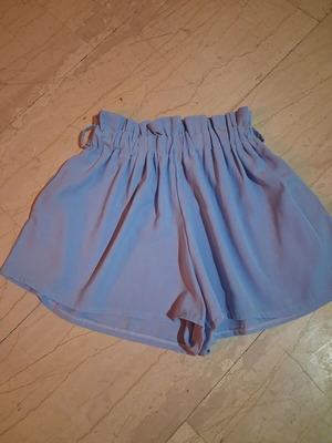 Γυναικείο σορτς μπλε σαν καινούργιο, μέγεθος M/L χωρίς ζώνη