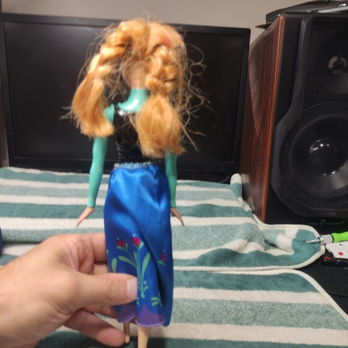 Mattel Disney Frozen Anna doll used, good condition