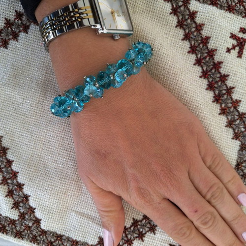 Blue bracelet new with crystals