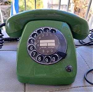 Πράσινο σταθερό τηλέφωνο εποχής