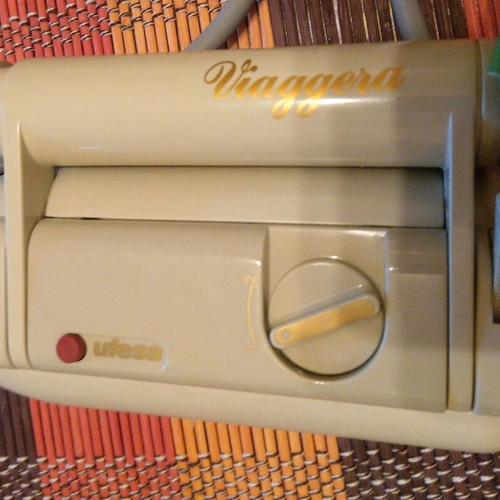 Ufesa mini travel iron like new, 45W with 50ml water tank