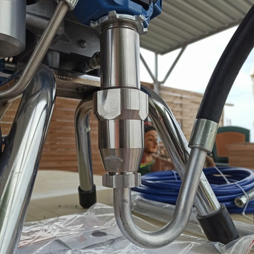 Airless paint sprayer new for home and professional use