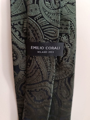 Silk ties pack of 3 like new, classic style