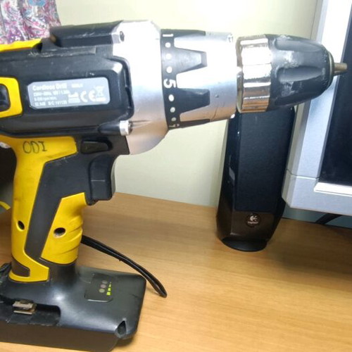 Maplin drill driver used without battery with charger