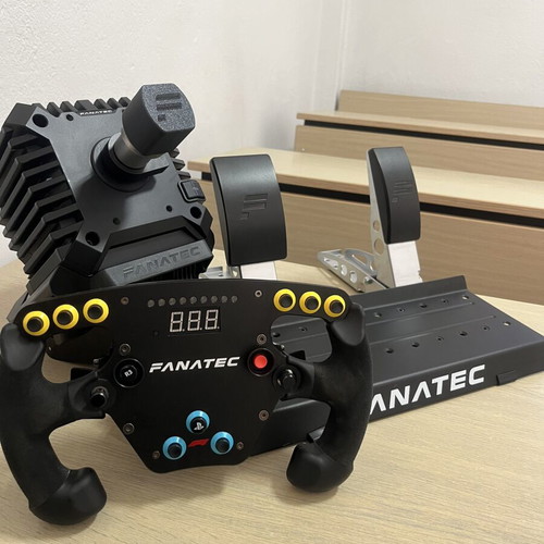 Fanatec Direct Drive with 8Nm Boost Kit sim racing setup like new