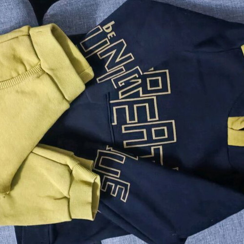 Nek Kids Wear children's tracksuit used, size 4, multicolor