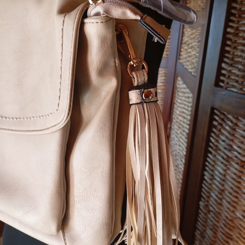 Carpisa Shoulder Bag like new with floral fabric pouch gift, beige