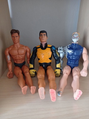 Φιγούρες Action Man και Max Steel μεταχειρισμένες