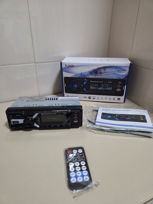 R-2420 1-DIN car MP3 Bluetooth player with remote control