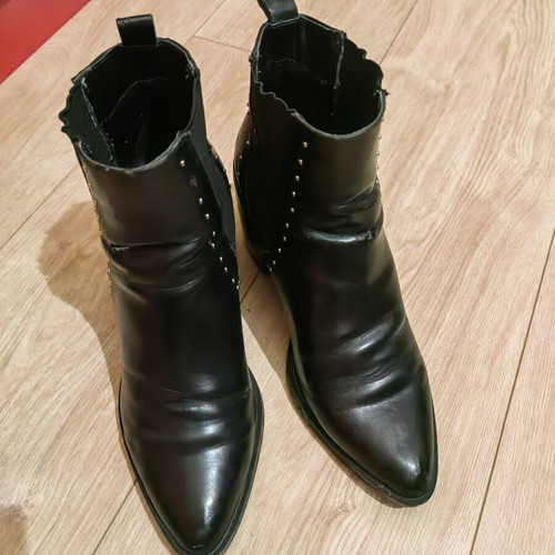 Women's ankle boots size 37 like new, black