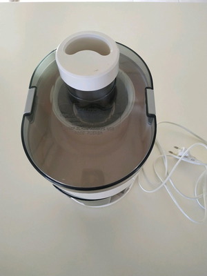 Juicer used, minimally used