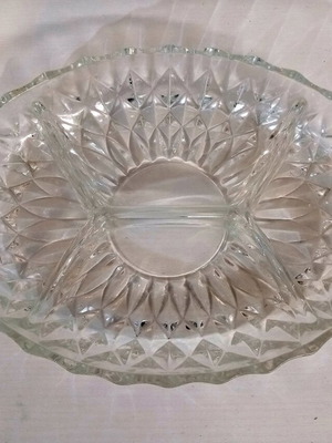 Crystal serving platter for nuts new with 4 compartments