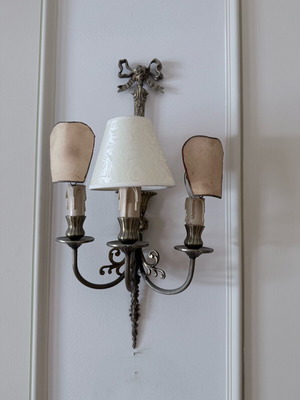 Vintage wall lights set of 2 metal sconces like new